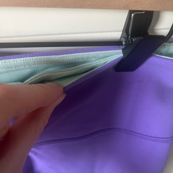 Lululemon size 8 leggings - Picture 4 of 4